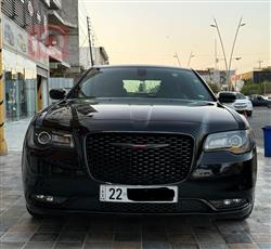 کرایسلەر 300
